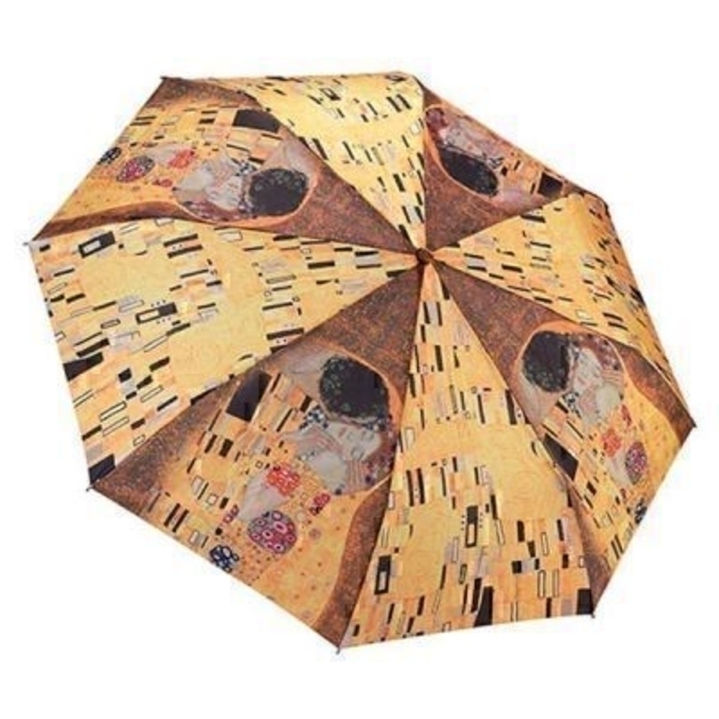 Another fantastic design from Galleria, with detailing second to none. The illustrated design on the fabric features 'The Kiss' by Gustav Klimt' covering the entire umbrella which makes it very eye catching. Featuring virtually unbreakable fibreglass ribs